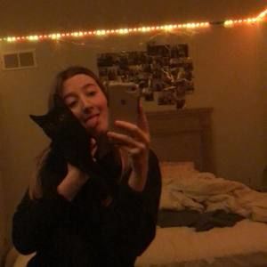 Meet your Posher, Jada